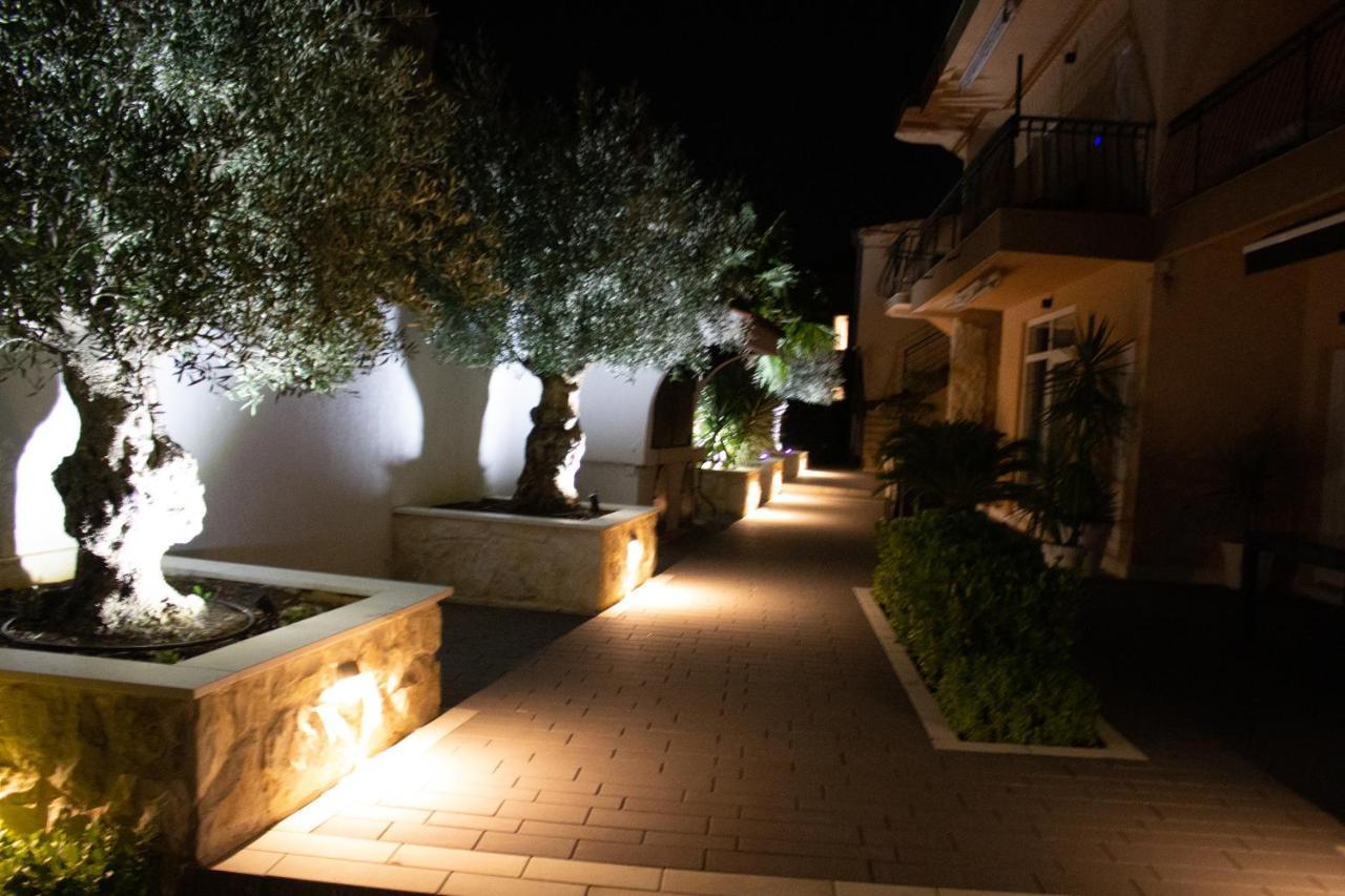 וודיצה Apartments Villa Jelena מראה חיצוני תמונה
