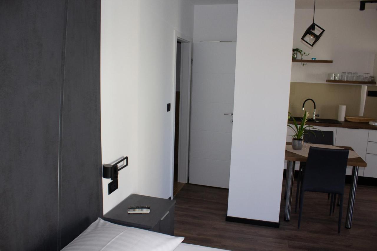 וודיצה Apartments Villa Jelena מראה חיצוני תמונה