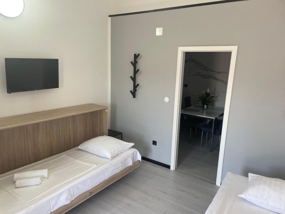 וודיצה Apartments Villa Jelena מראה חיצוני תמונה